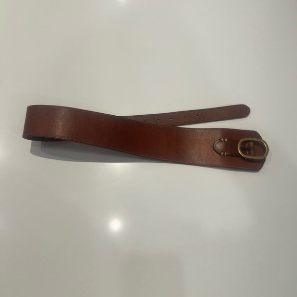 Leather Women Belt Size S  Metal Gold Tone  Buckle - Picture 2 of 6